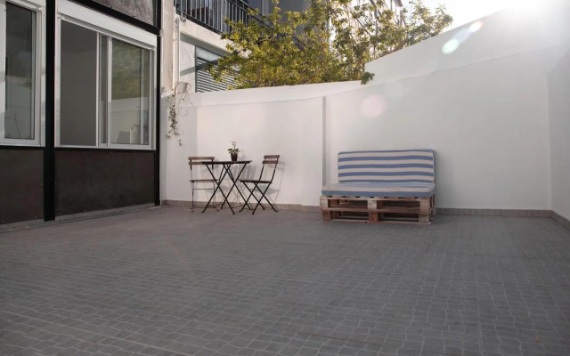 Entrecampos - Family apartment with Terrace