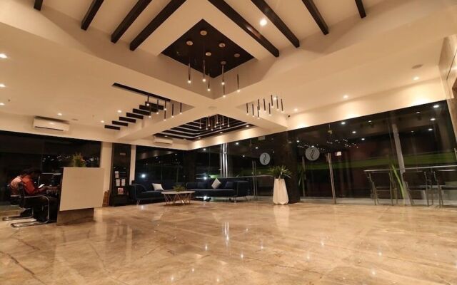 Sri Sri Sri Hotel