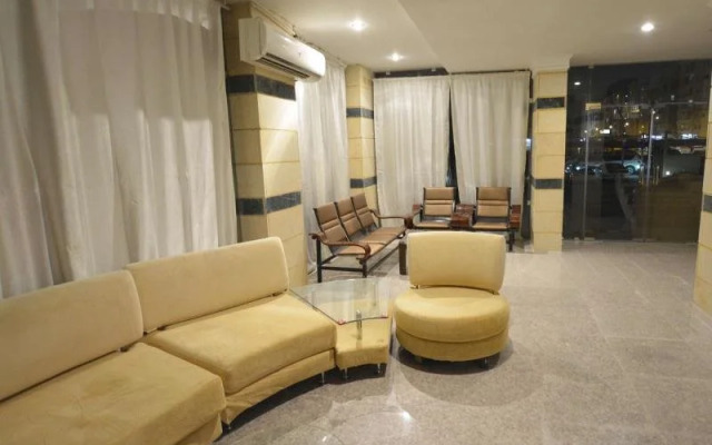 Leader Apartments