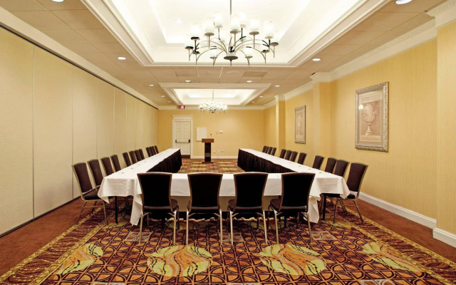 Hotel Indigo Mount Pleasant by IHG