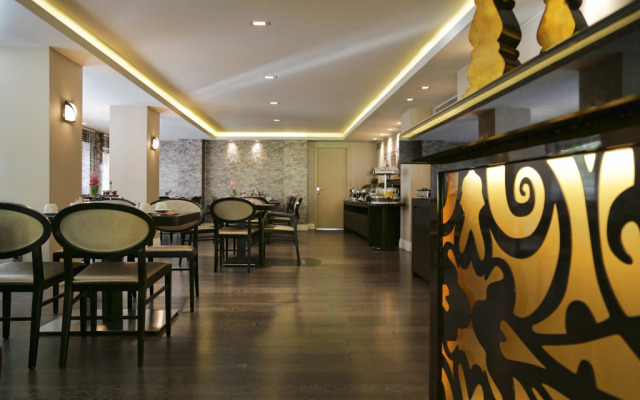 The Y Hotel