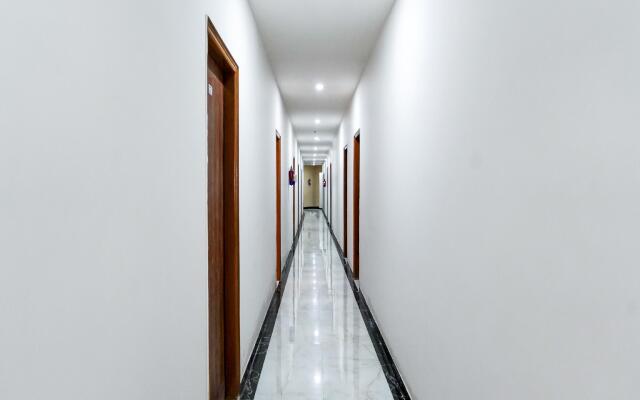 OYO 73333 Hotel Ramji 7 Grand