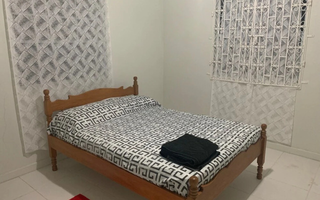 Stunning 2-bed Apartment in Grand Roy, Grenada