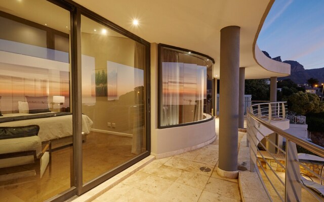 Wescamp Villa