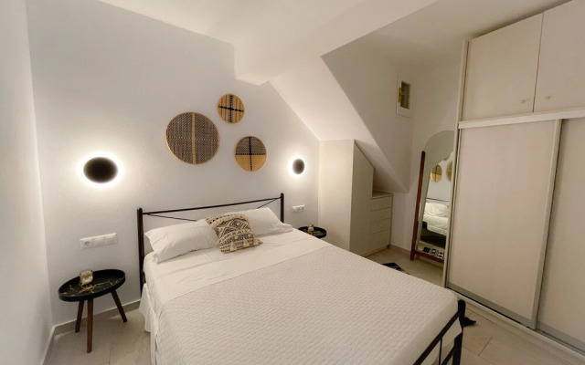 Mykonos Dot Apartments