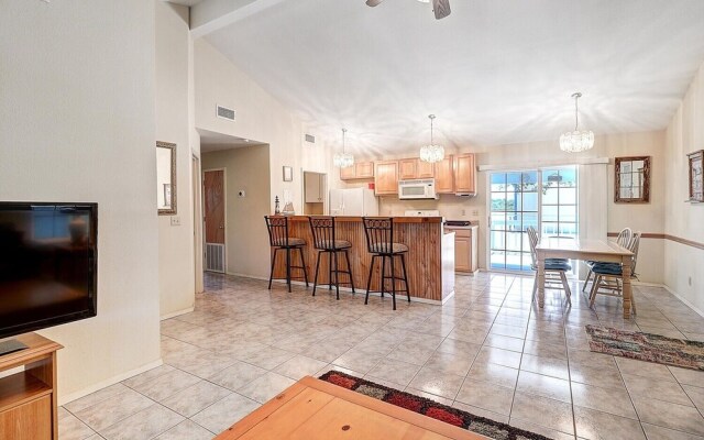 Seashell Memories 2 Bedroom Home by RedAwning