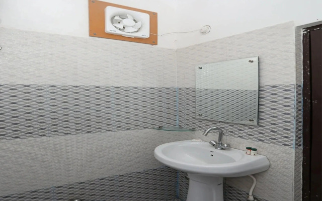 OYO 7218 Shivansh Residency