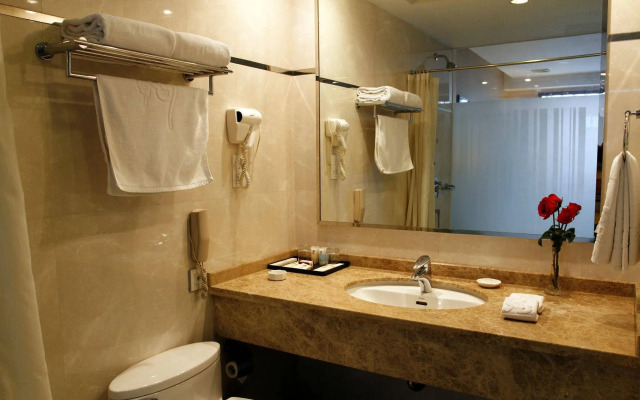 Jingtailong International Hotel