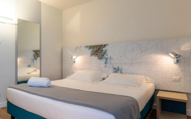 Airport Hotel