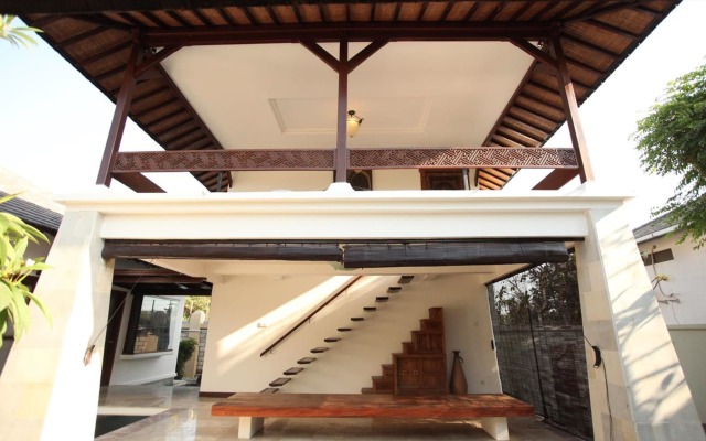 The Wangsa Hotel & Villas