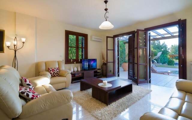 3 BR Villa Kedros