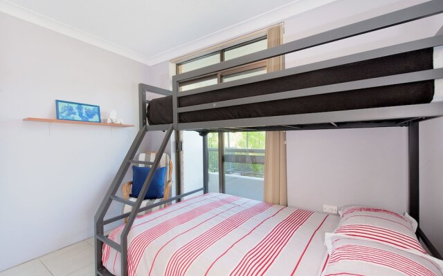 Commodore, Unit 1/9 Donald Street