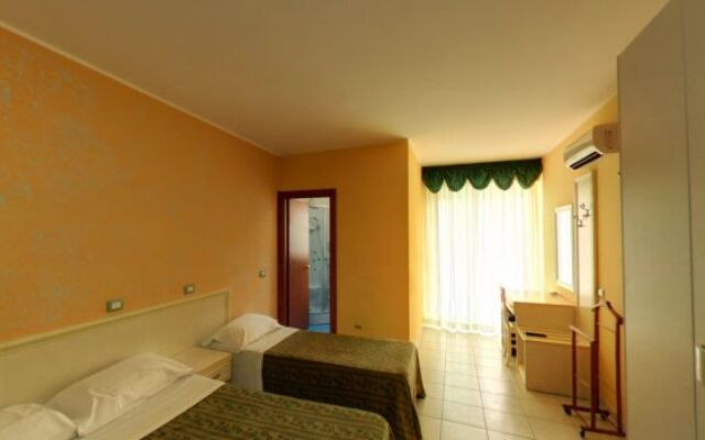 Hotel Laguna