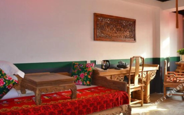 Zibo Dahongmen Hotel