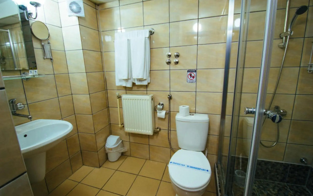 Hotel Kristal Palas