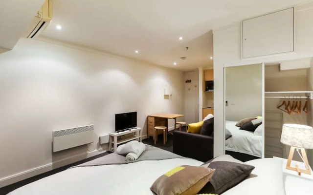 WILLOW, Carlton Studio Apartment