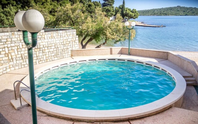 Mobile Home Pirovac 28