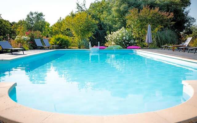 Domaine des Jammetous - Hotel and Yoga Retreat Center