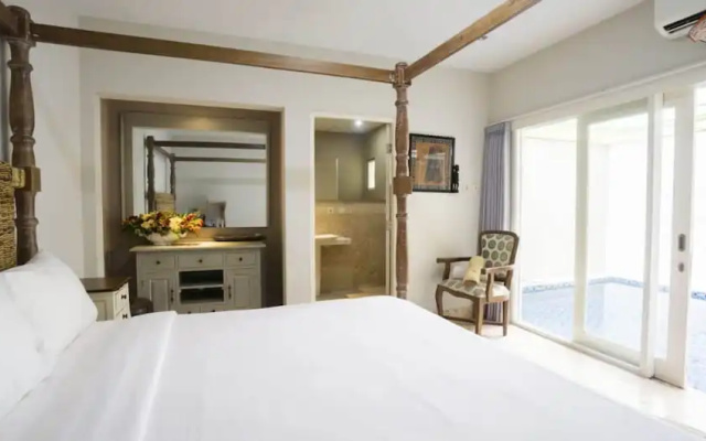 Ka Hana Mana Villa
