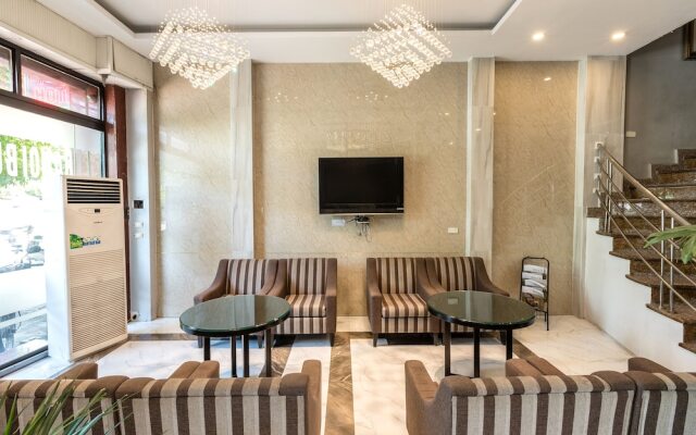 Manmo Ha Noi Business Hotel
