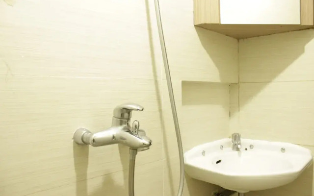 Relaxing Studio Room at Gateway Pasteur Apartment