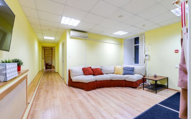 Apartments Millionnaya 11