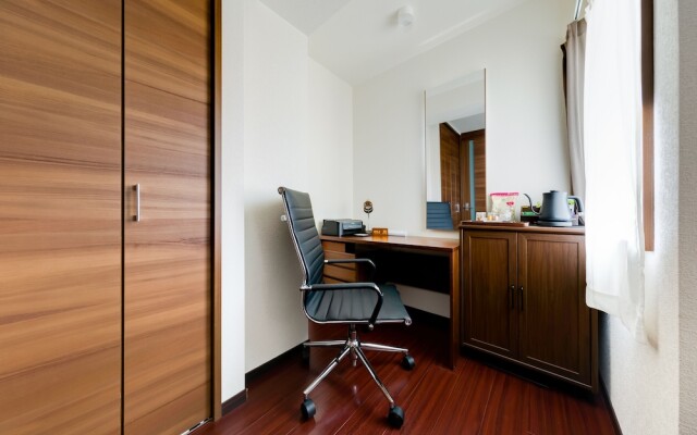 The One Osaka Nipponbashi East