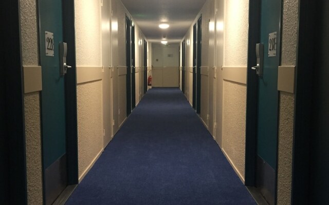 Comfort Hotel Aeroport Lyon St Exupery