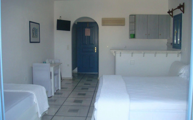 Nissiotiko Hotel