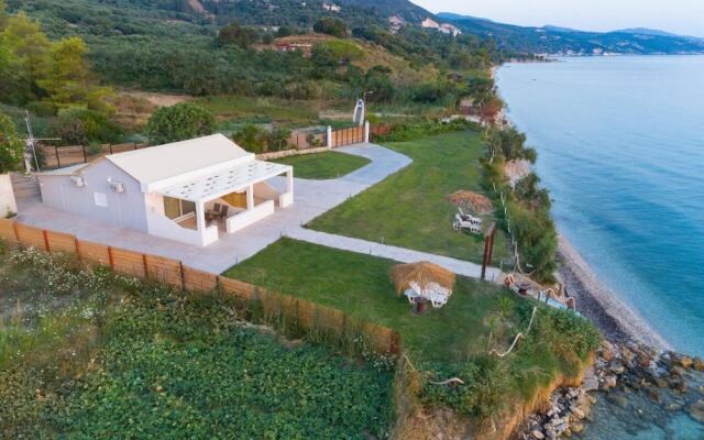 Seashore Stream Suites