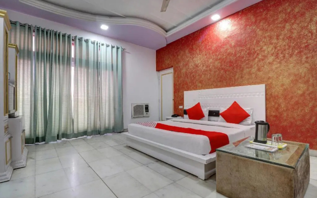 Mandakini Palace Kanpur