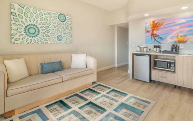 Radisson Resort Miami Beach