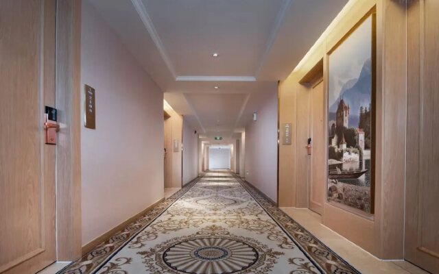 Vienna International Hotel (Binjiang of Jiangjin, Chongqing)