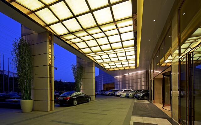 Crowne Plaza Xian, an IHG Hotel