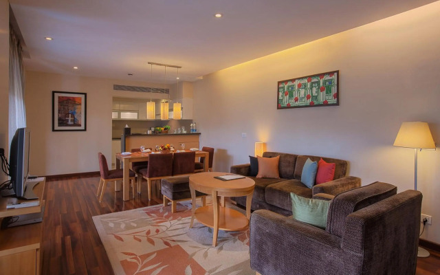Oakwood Residence Naylor Road Pune