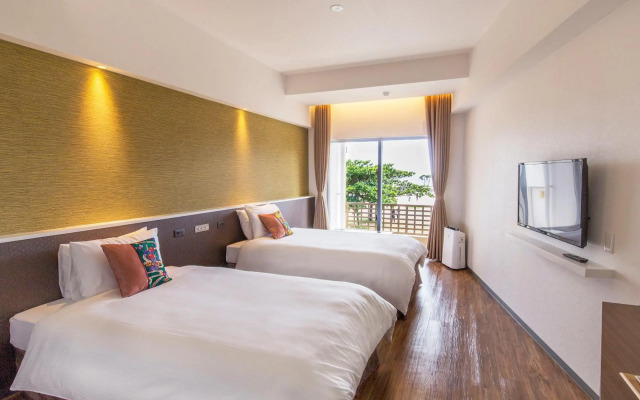 Sunset Beach Hotel