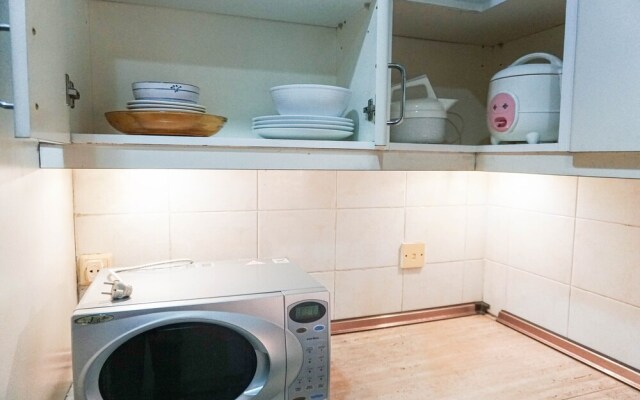 Spacious and Elegant 2BR @ Kedoya Elok Apartment