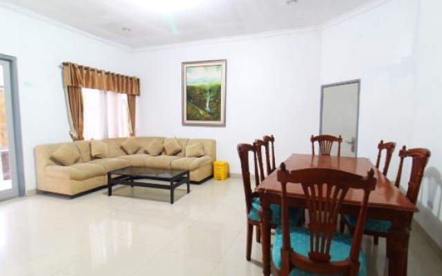 Tripletree Sinergi Hotel Tretes