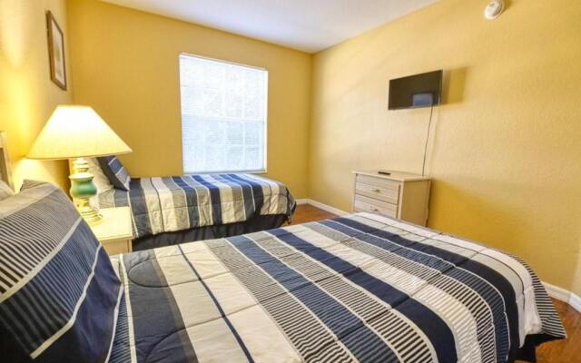 Clifford's Pinewood Estates Vacation Home