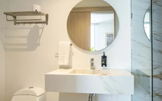 w Prestigious Loft w Modern Terrace in CTG