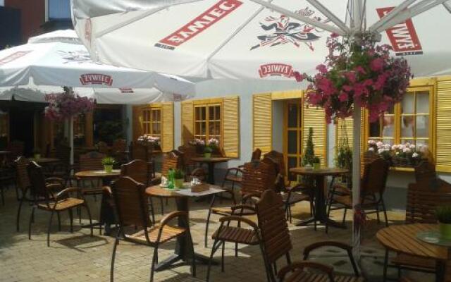 Hotel Restauracja Piwnica Rycerska