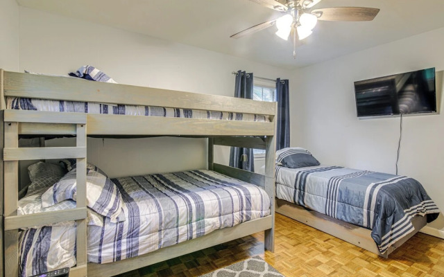 Walk to Graceland: Spacious Memphis Home!