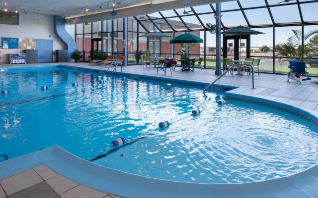 Rochester Airport Plaza Hotel