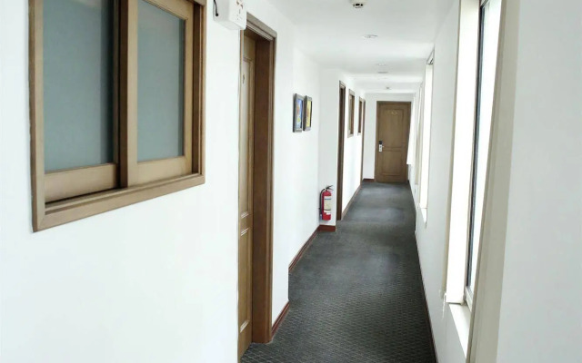 Lenid De Ho Guom Hotel