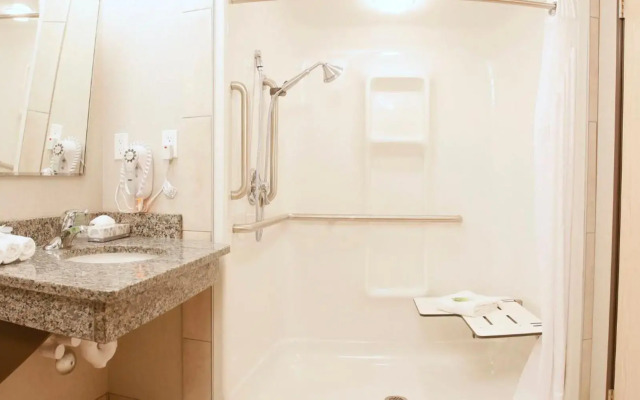 Holiday Inn Express Fort St John by IHG