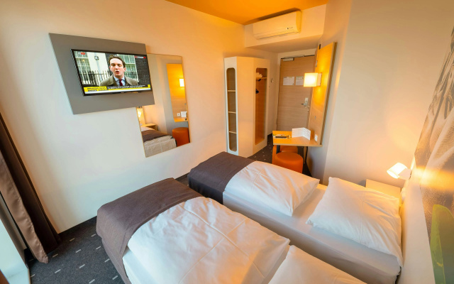 B&B Hotel Bremen-Überseestadt - Image 4