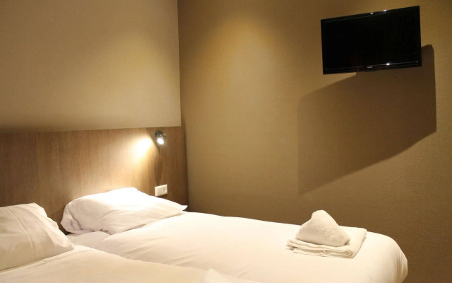 Aston City Hotel