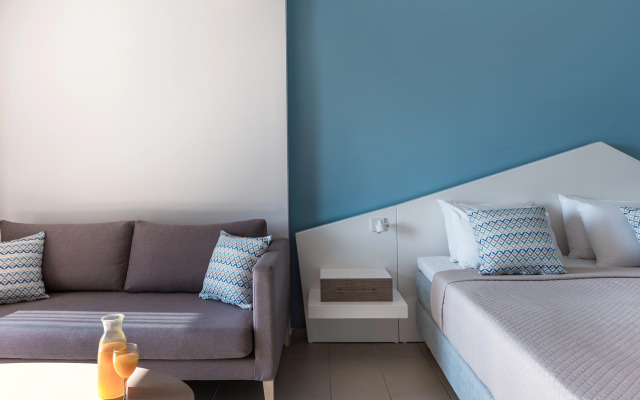 Kassandra Bay Resort, Suites & Spa