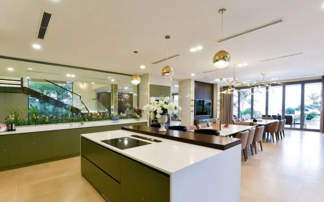 The Five Stars Villa
