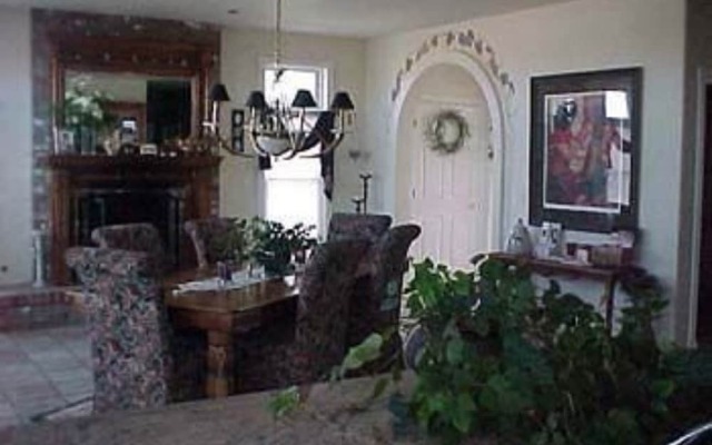 Wild Rose Manor Bed and Breakfast